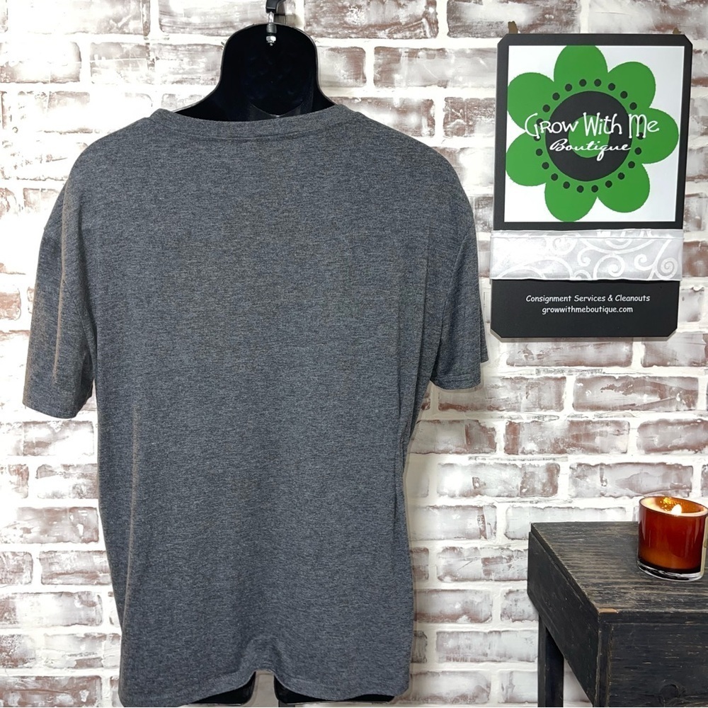 Johnny Cash Graphic Gray T-Shirt - Picture 4 of 5